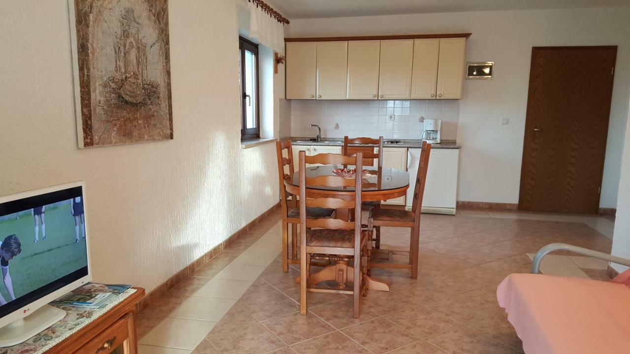 Apartments Coki Funtana Exterior photo